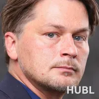 Александр Петров