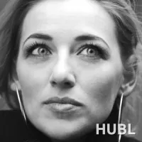 Ева Либау