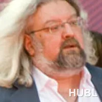 Андрей Максимов