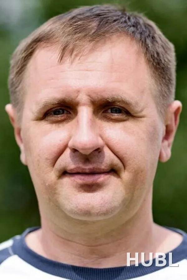 Павел Тихонов