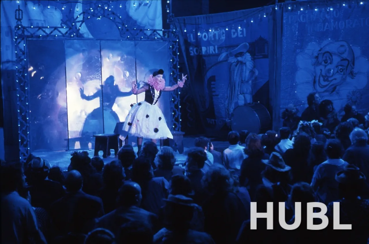 THEATREHD: ДЗЕФФИРЕЛЛИ: ПАЯЦЫ