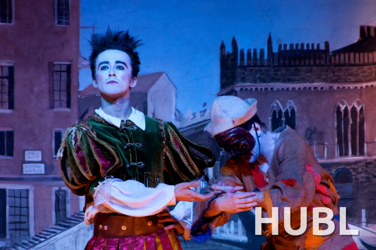 ЗАКУЛИСЬЕ: «VIVA COMMEDIA!»
