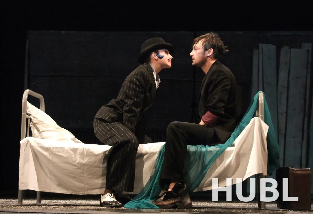 THEATREHD: ДОБРЫЙ ЧЕЛОВЕК ИЗ СЕЗУАНА